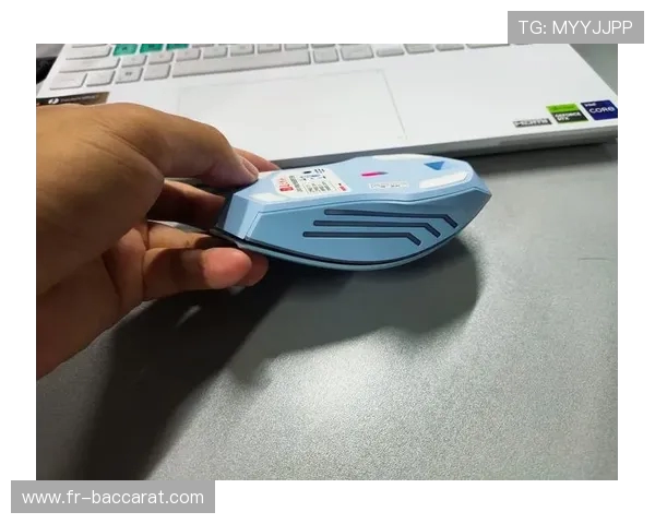 华硕无线鼠标在游戏中的表现如何适合游戏玩家使用体验分析